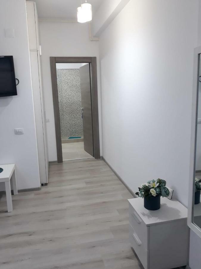 Ferienwohnung Vibe Studio Năvodari Exterior foto